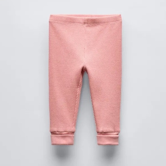 4/$20 Zara NWT Cozy Pink newborn waffle knit leggings- size 1-3 months - Picture 1 of 4